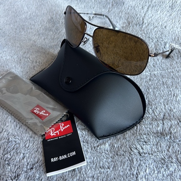 Ray-Ban 64mm Polarized Aviator Sunglasses RB3267 in Brown NWT - Picture 4 of 7